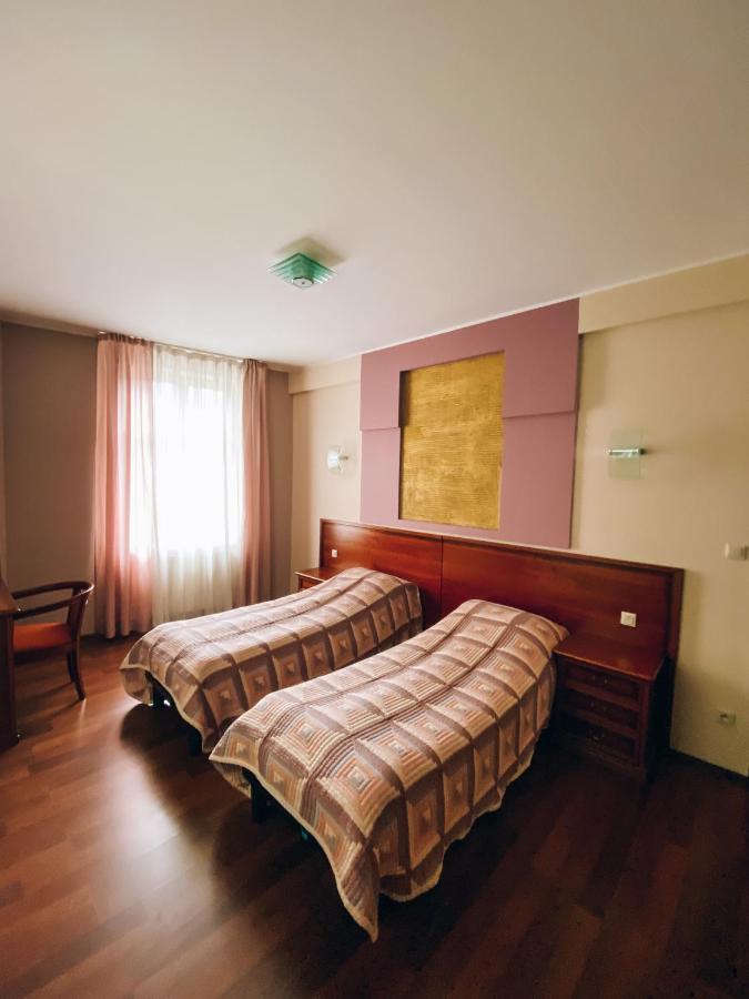 Riverside Apartments Thalia カルロヴィ・ヴァリ エクステリア 写真