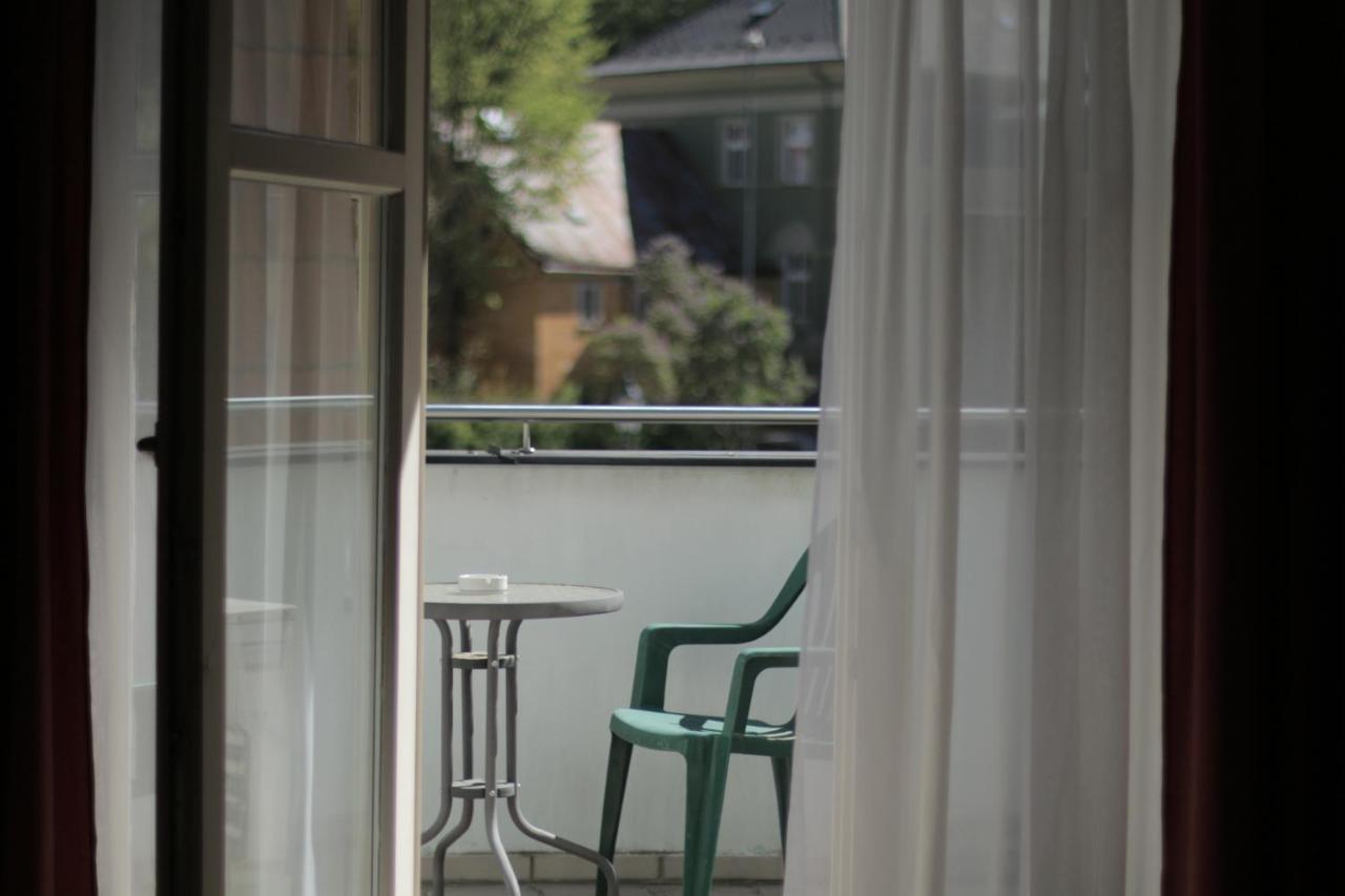 Riverside Apartments Thalia カルロヴィ・ヴァリ エクステリア 写真
